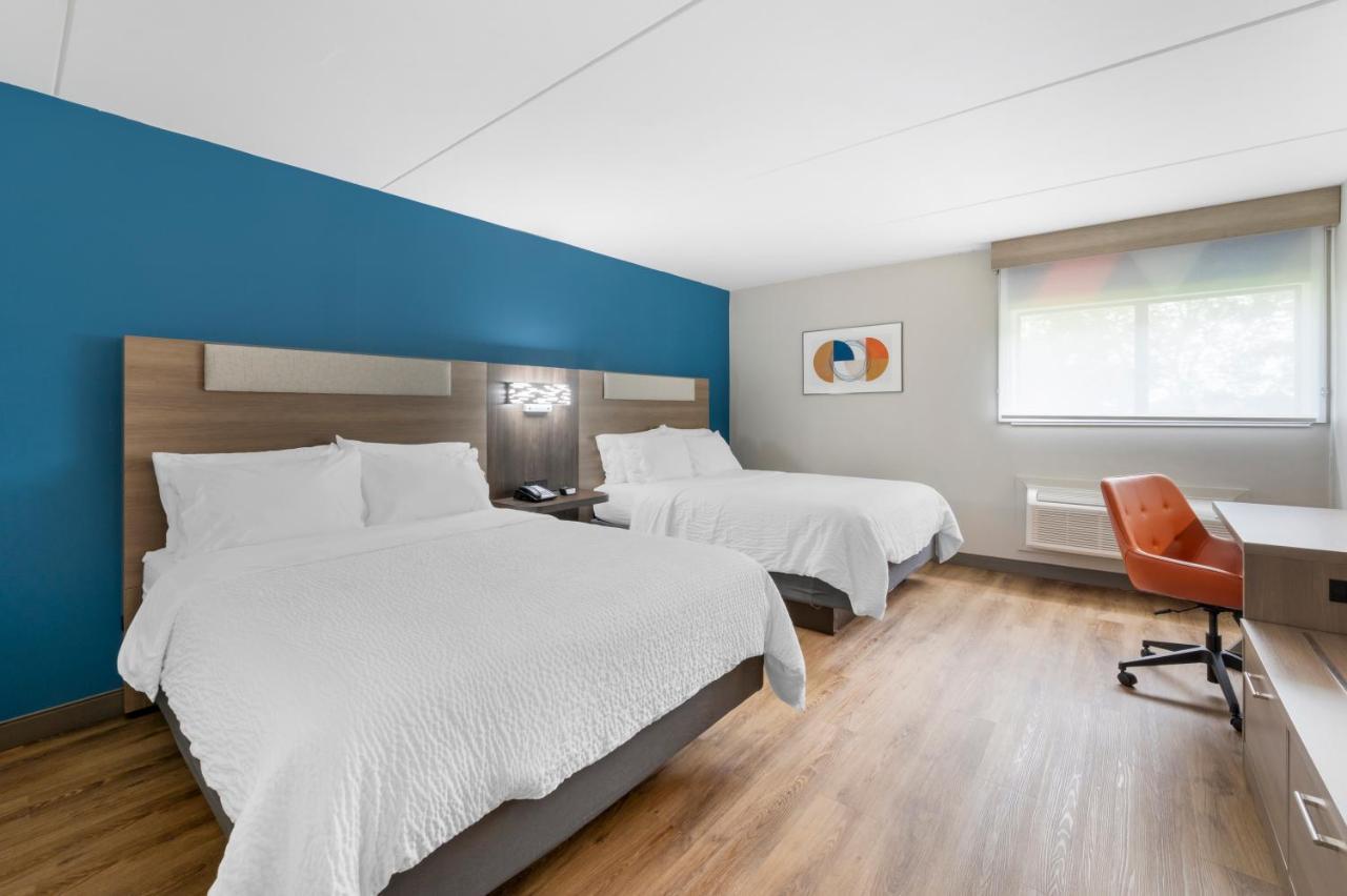Holiday Inn Express Greencastle, An Ihg Hotel Buitenkant foto